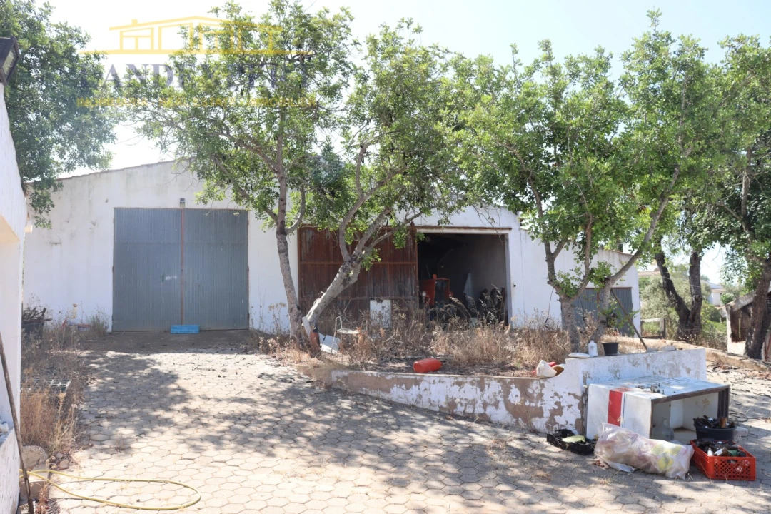 Moradia T5 para Venda em Estômbar e Parchal Foto 41
