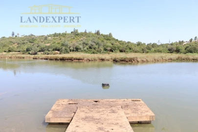 Moradia T5 para Venda em Estômbar e Parchal