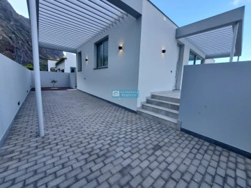 Moradia T3 para Venda em Paul do Mar