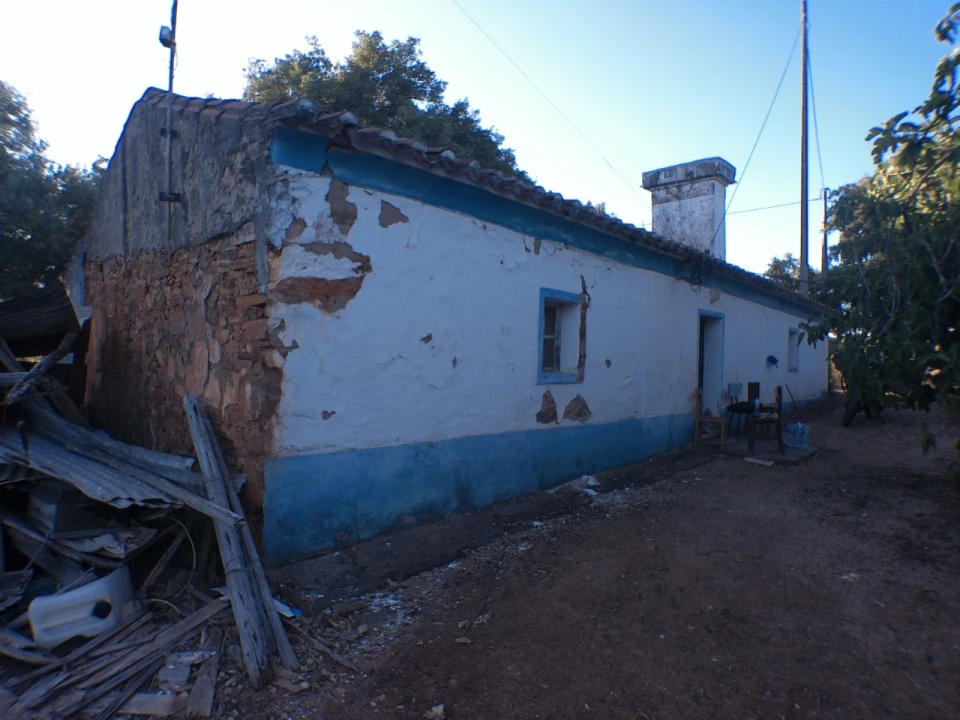 Quinta T2 para Venda em Esperança Foto 1