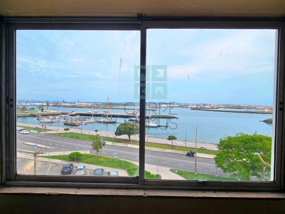 Apartamento T5 para Venda em Buarcos Foto 2