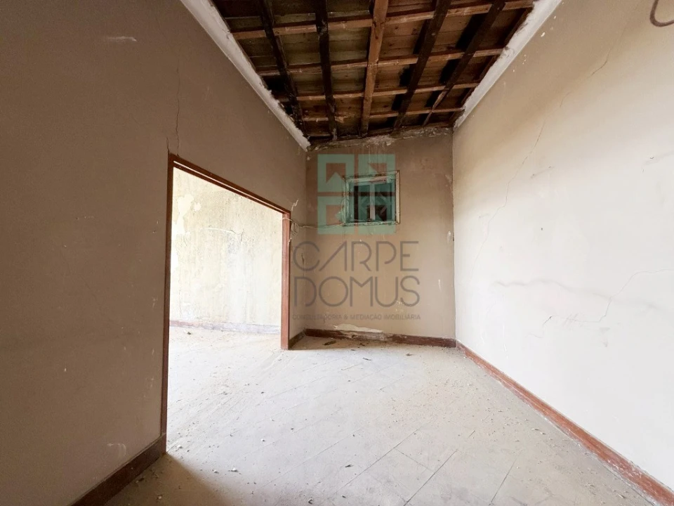 Apartamento T5 para Venda em Buarcos Foto 16