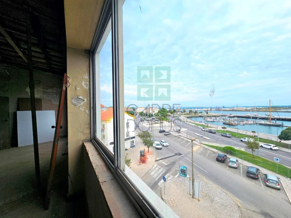 Apartamento T5 para Venda em Buarcos Foto 1