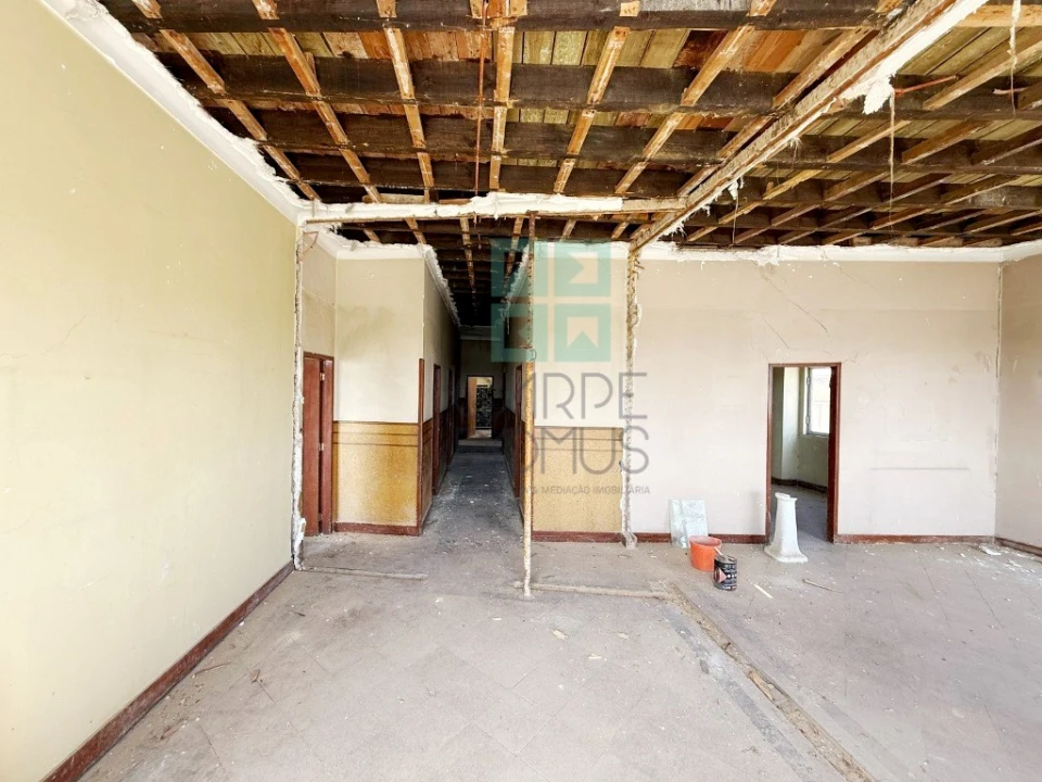 Apartamento T5 para Venda em Buarcos Foto 35