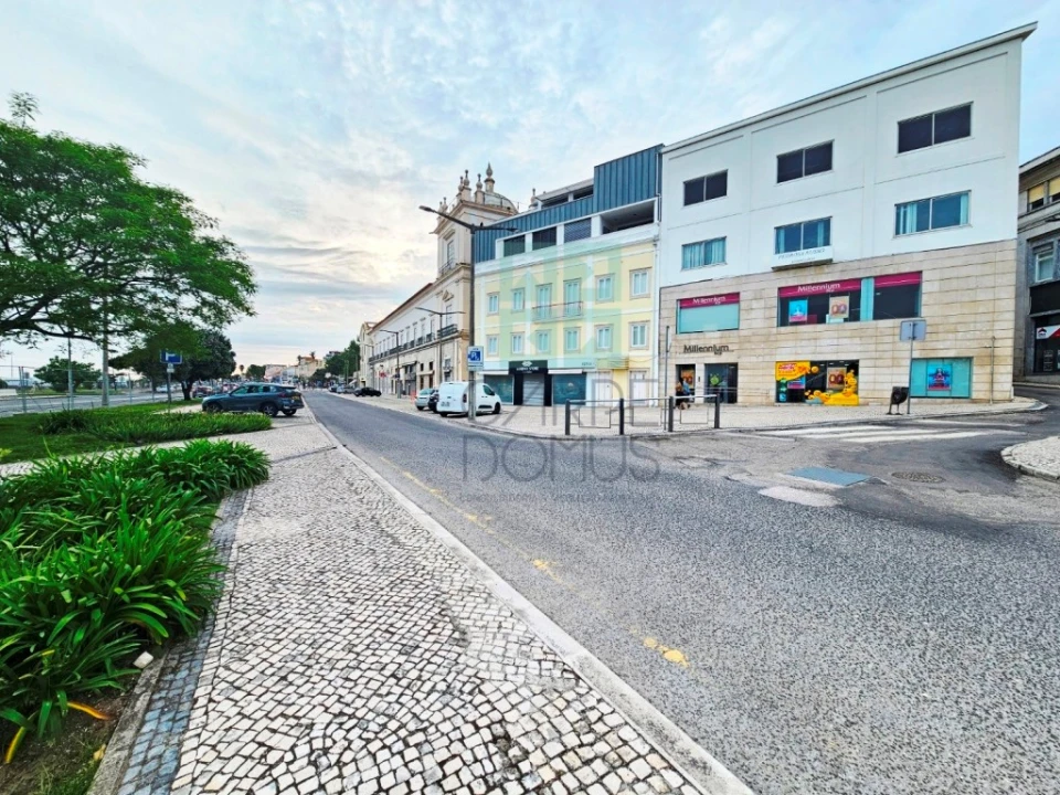 Apartamento T5 para Venda em Buarcos Foto 52