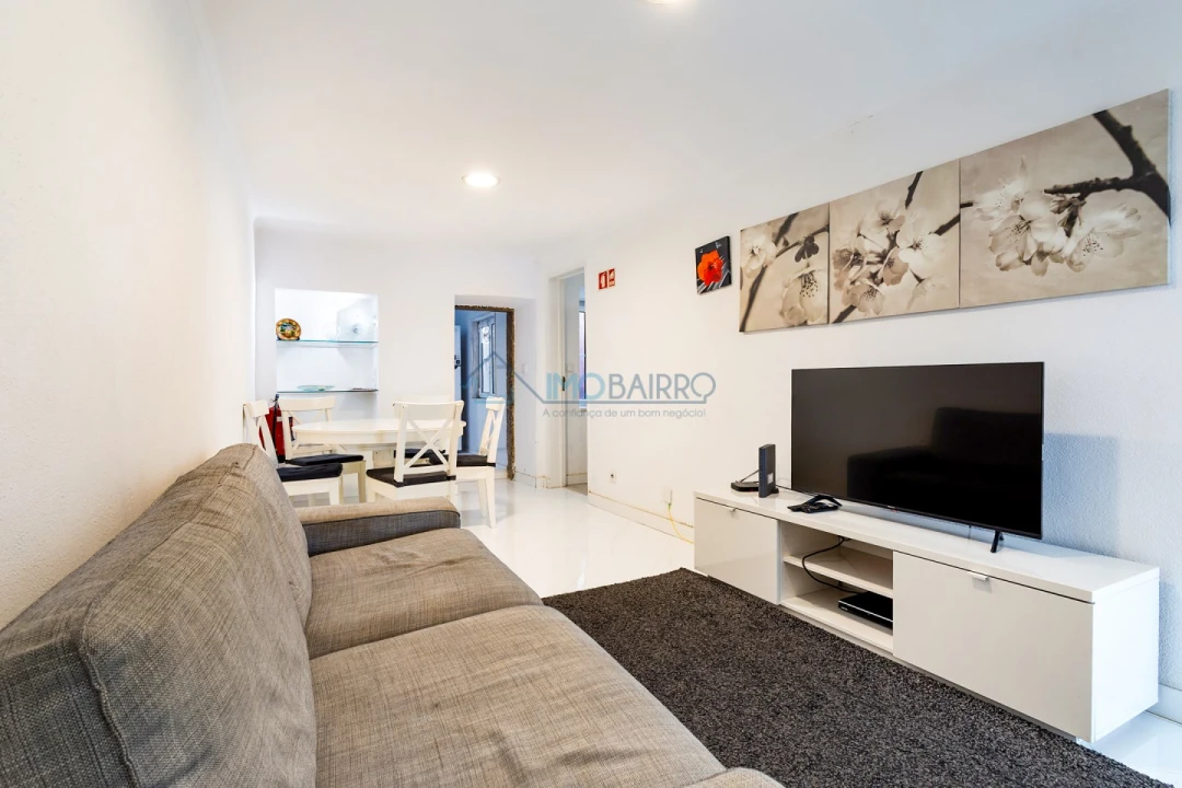 Apartamento T2 para Venda em Misericórdia Foto 1