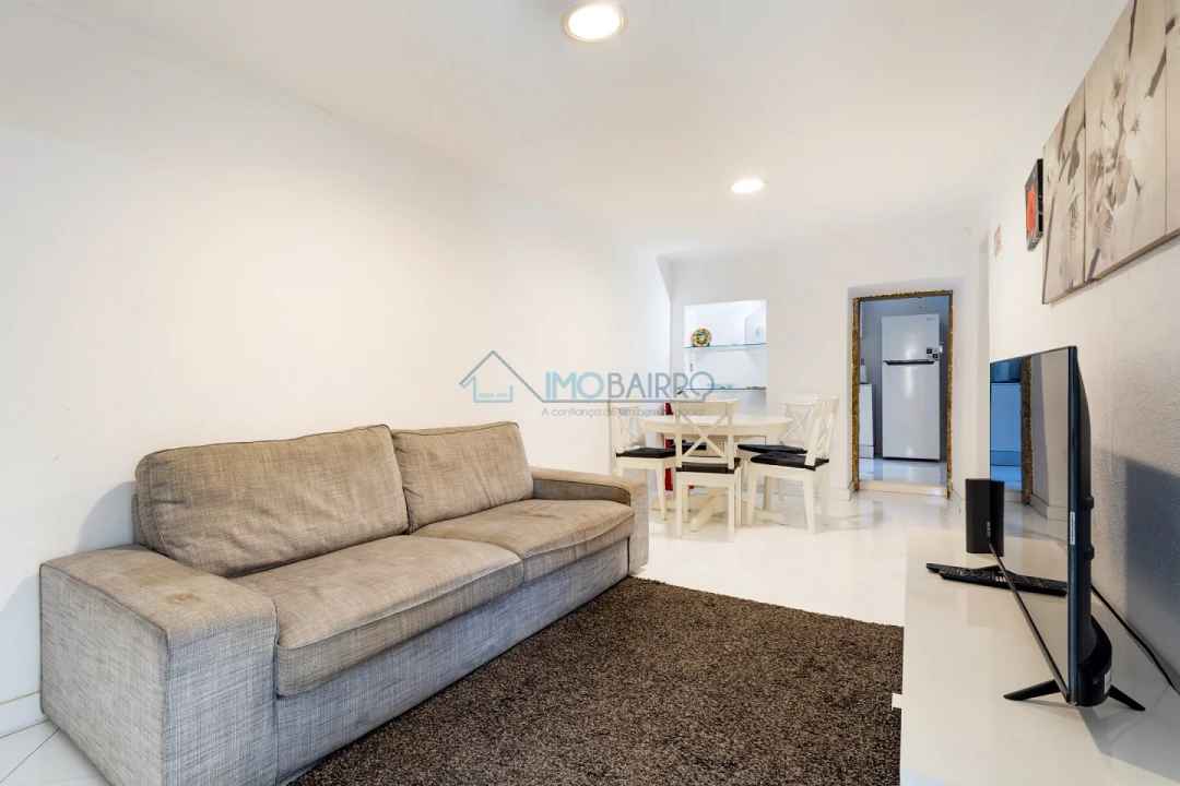 Apartamento T2 para Venda em Misericórdia Foto 2