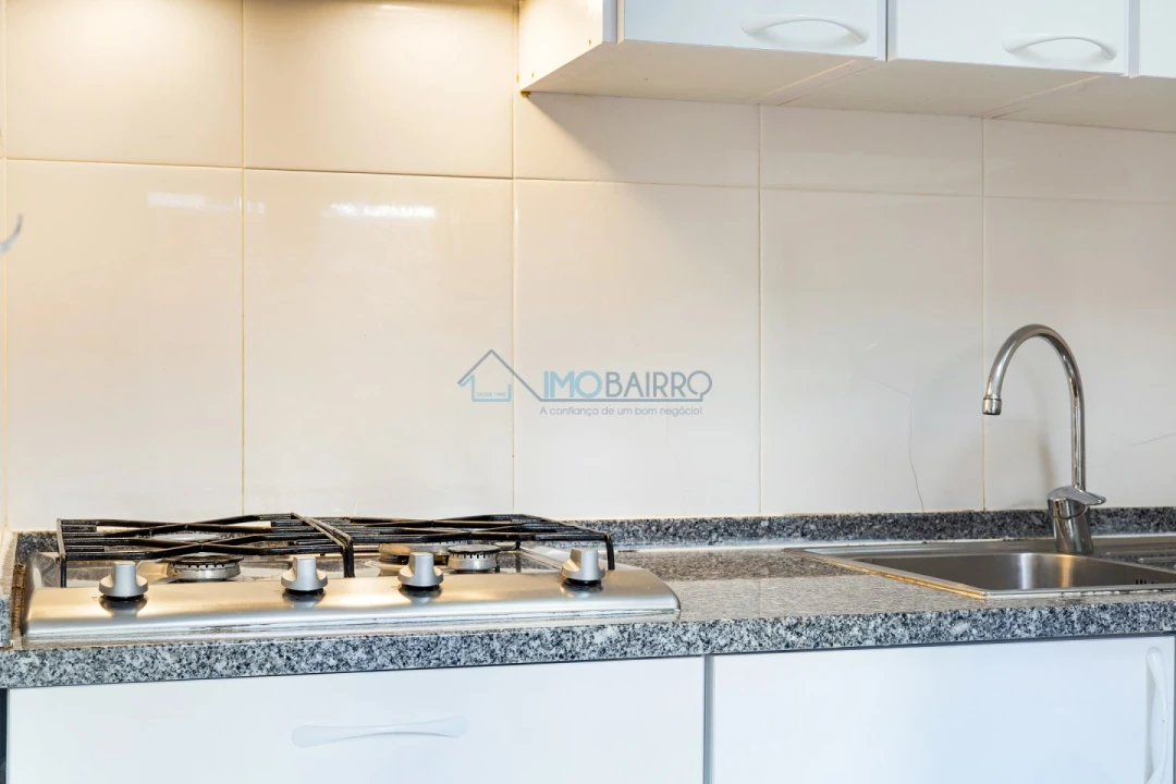 Apartamento T2 para Venda em Misericórdia Foto 16