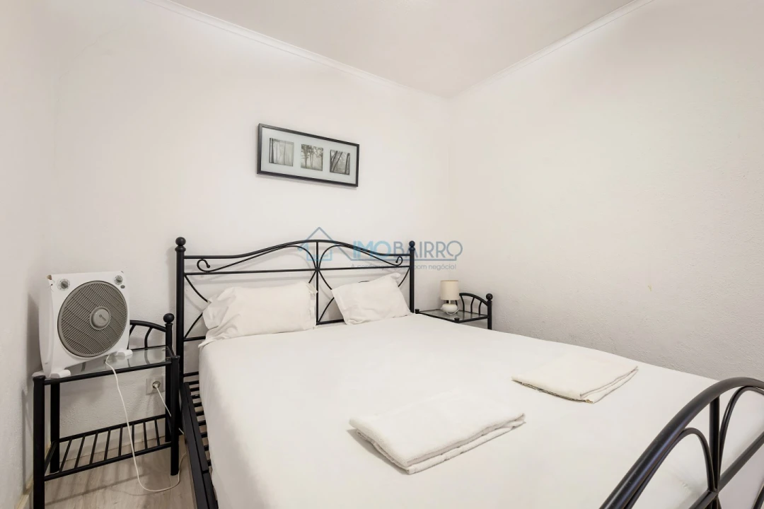 Apartamento T2 para Venda em Misericórdia Foto 25