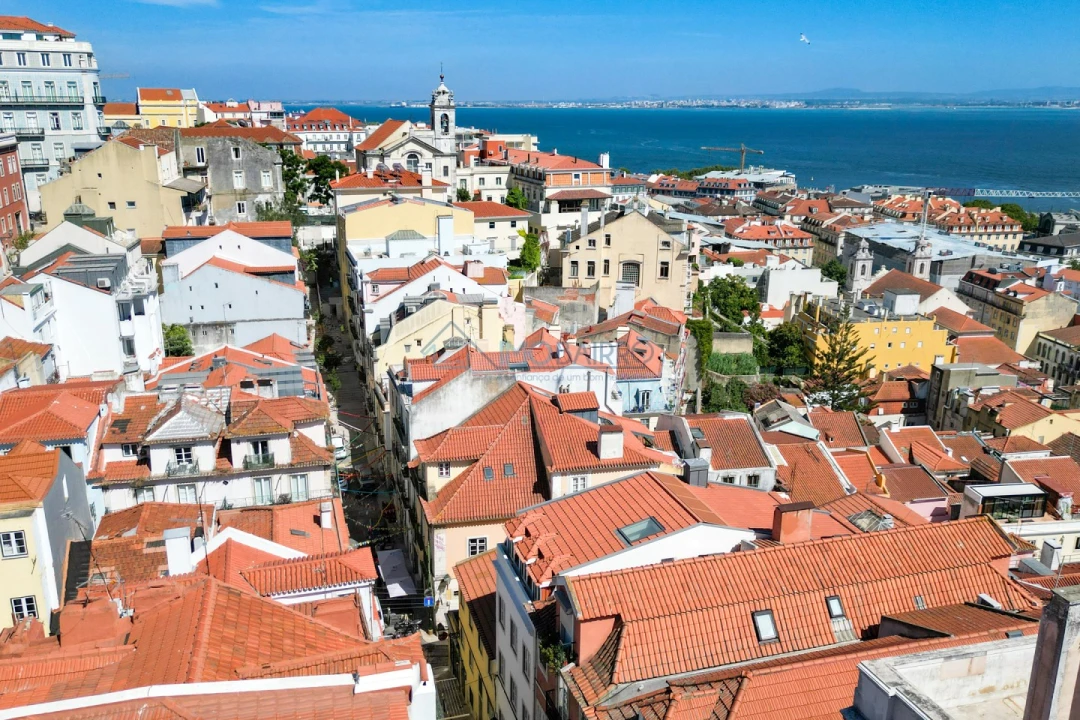 Apartamento T2 para Venda em Misericórdia Foto 32