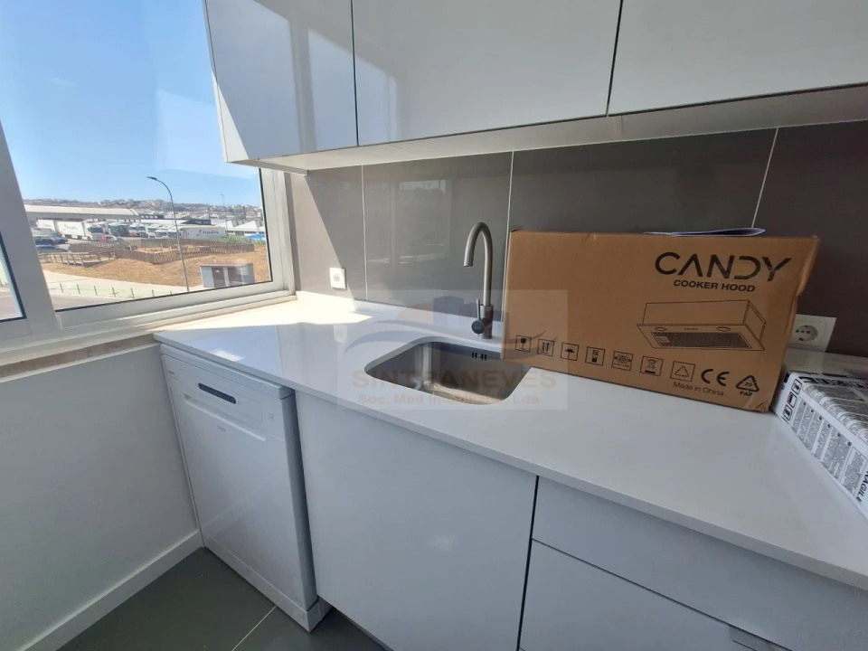 Apartamento T1 para Venda em Águas Livres Foto 9