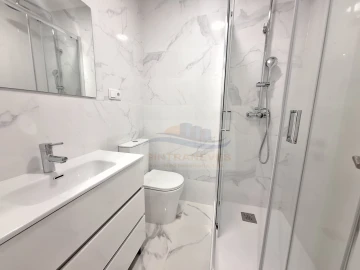 Apartamento T1 para Venda em Águas Livres