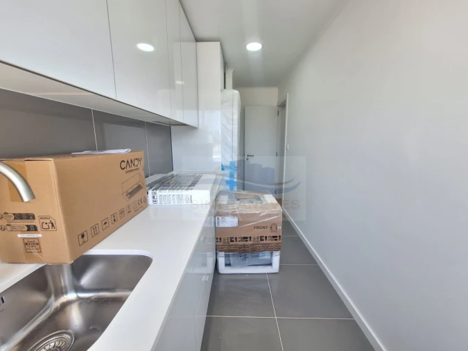 Apartamento T1 para Venda em Águas Livres Foto 10