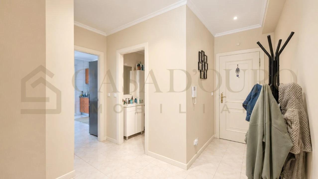 Apartamento T2 para Venda em Rio Tinto Foto 4