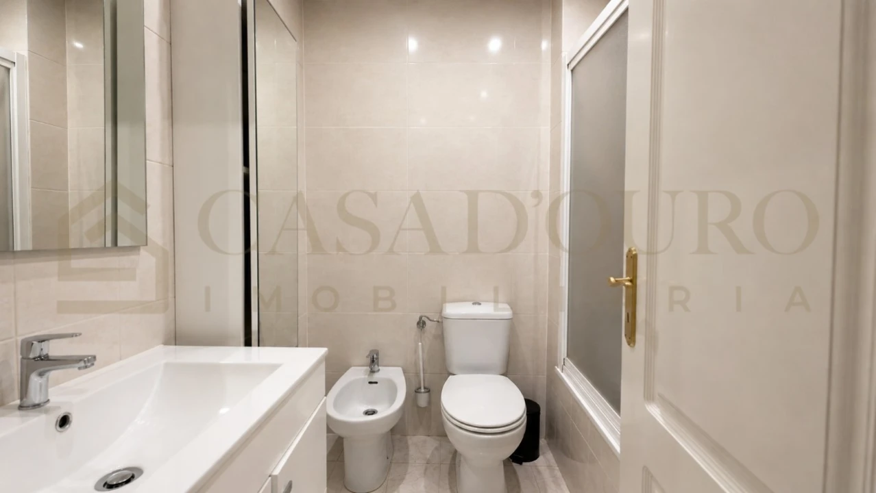 Apartamento T2 para Venda em Rio Tinto Foto 5