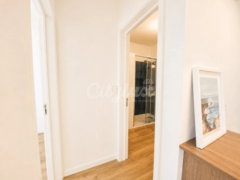Apartamento T1 para Venda em Alcabideche Foto 18