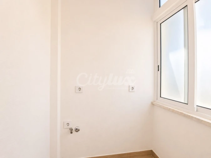 Apartamento T1 para Venda em Alcabideche Foto 7