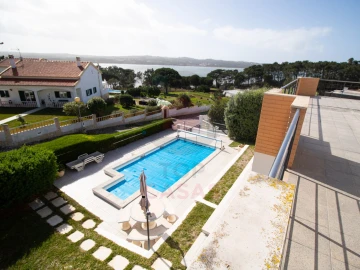 Moradia T6 para Venda em Nadadouro