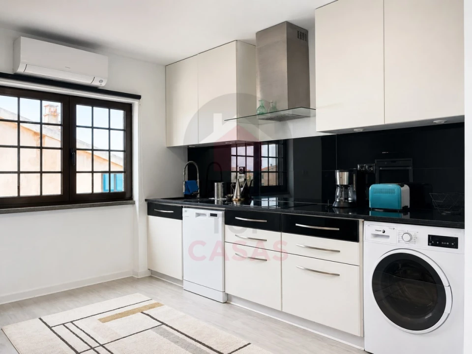 Apartamento T1 para Venda em Foz do Arelho Foto 9