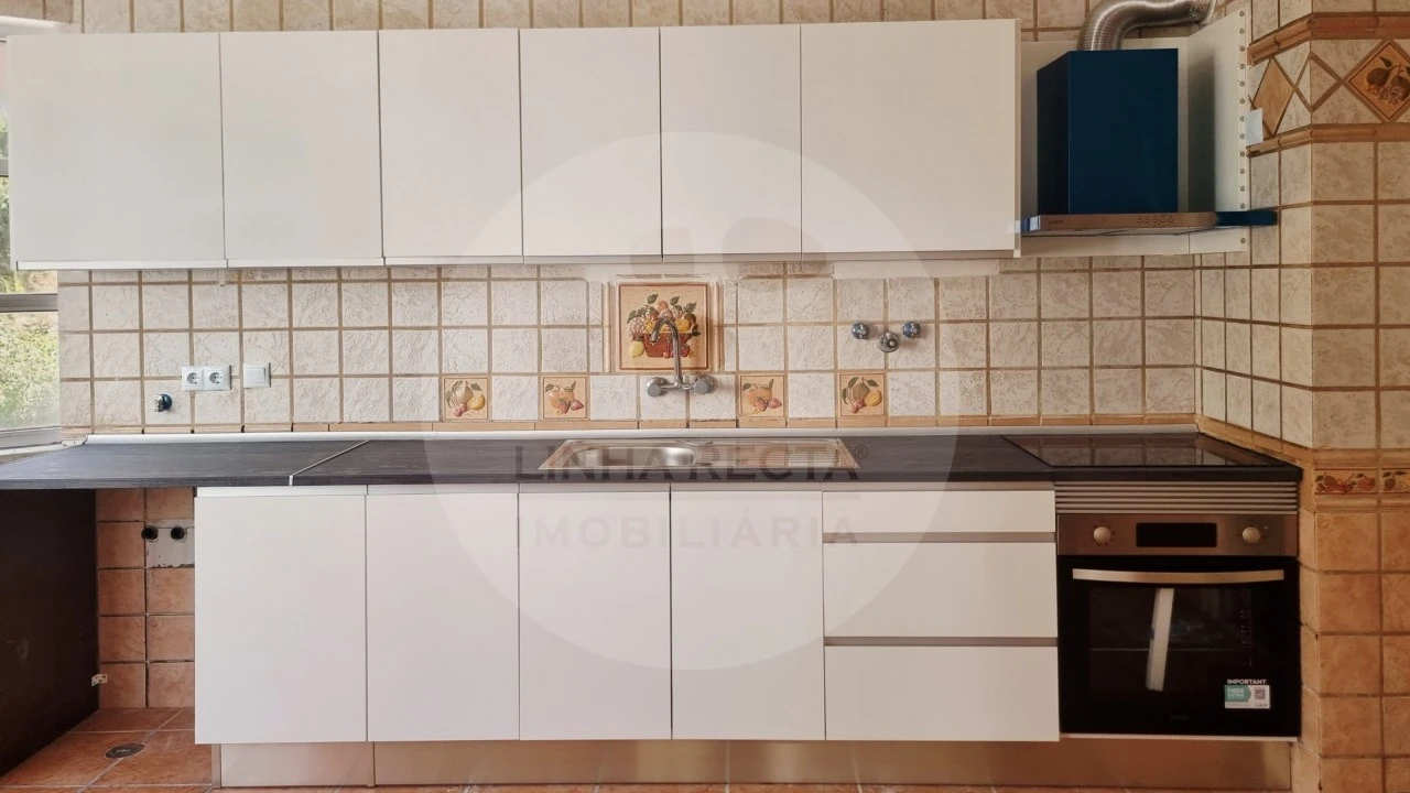 Apartamento T2 para Venda em Algueirão-Mem Martins Foto 5