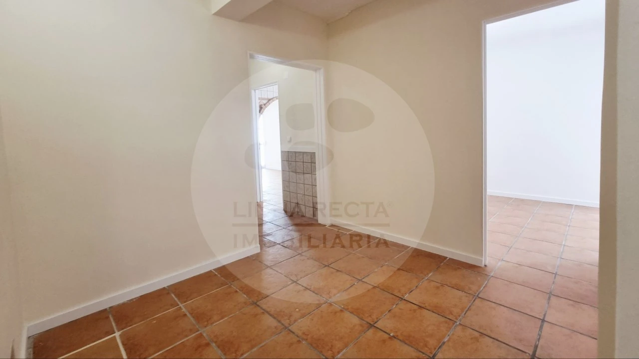 Apartamento T2 para Venda em Algueirão-Mem Martins Foto 12