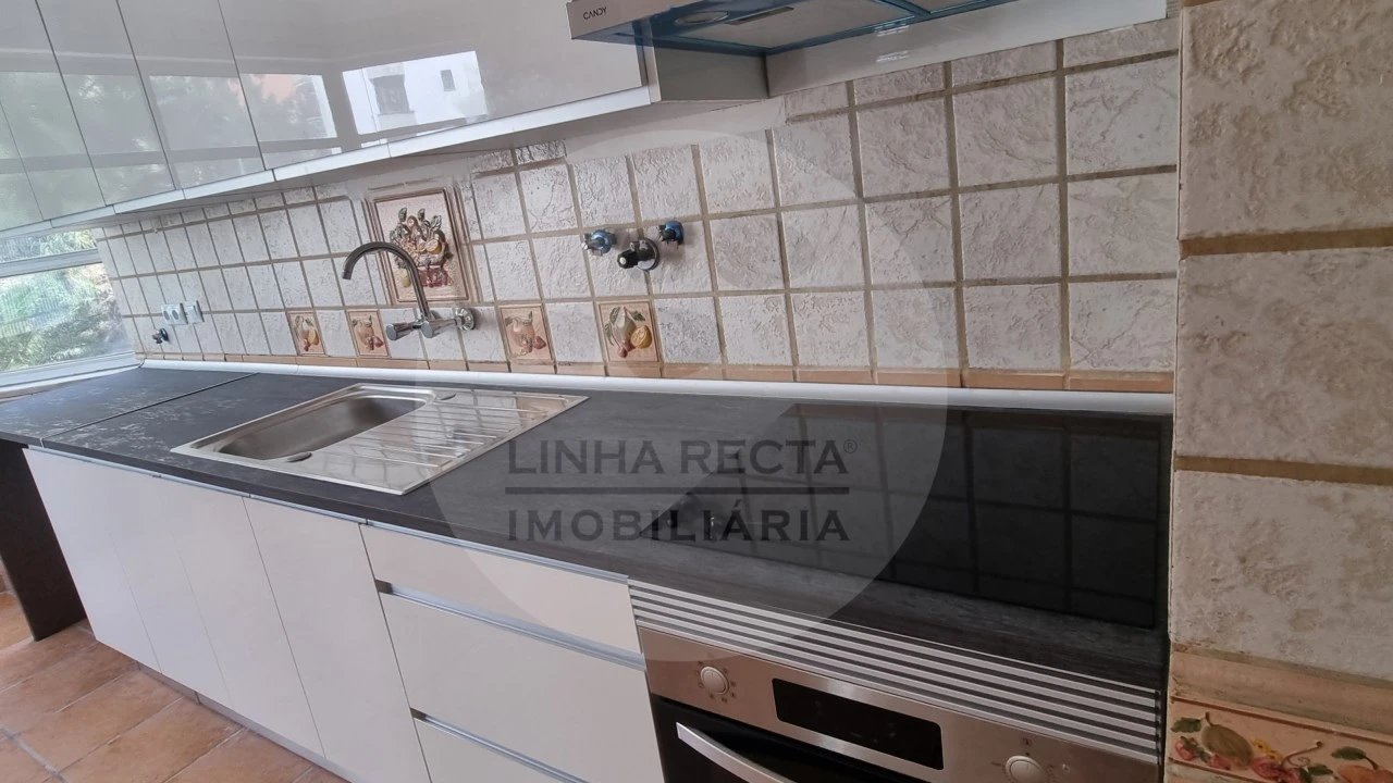 Apartamento T2 para Venda em Algueirão-Mem Martins Foto 20