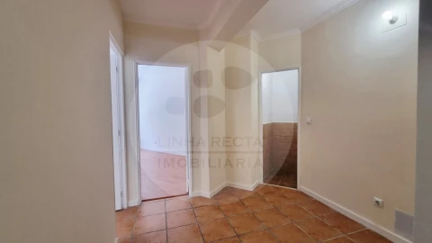 Apartamento T2 para Venda em Algueirão-Mem Martins
