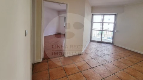 Apartamento T2 para Venda em Algueirão-Mem Martins