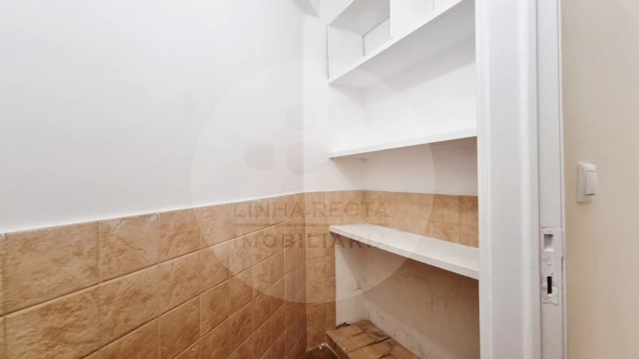 Apartamento T2 para Venda em Algueirão-Mem Martins Foto 13