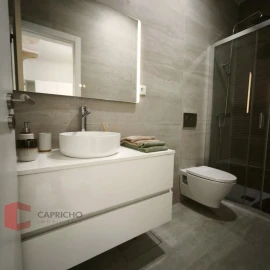 Apartamento T3 para Venda em Benfica