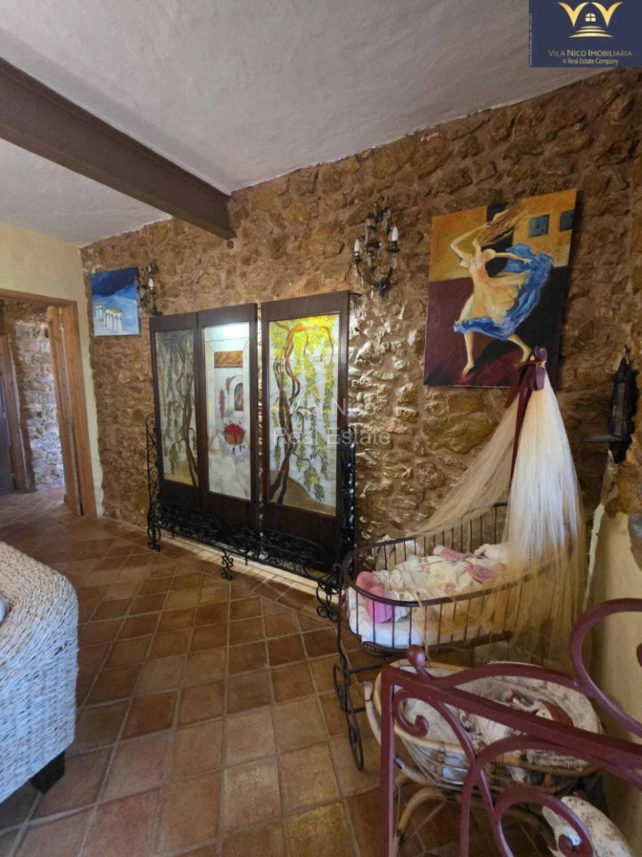 Moradia T9 para Venda em Quelfes Foto 17