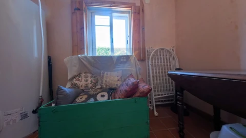 Moradia T9 para Venda em Quelfes