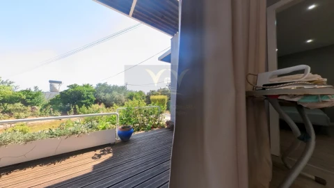 Moradia T9 para Venda em Quelfes