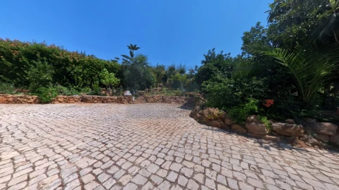 Moradia T9 para Venda em Quelfes