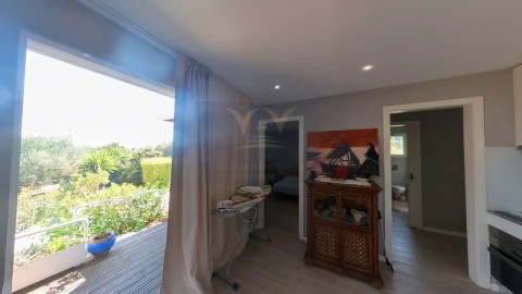 Moradia T9 para Venda em Quelfes