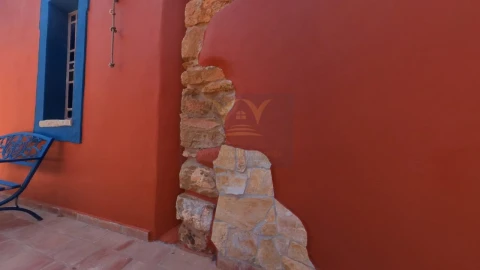 Moradia T9 para Venda em Quelfes