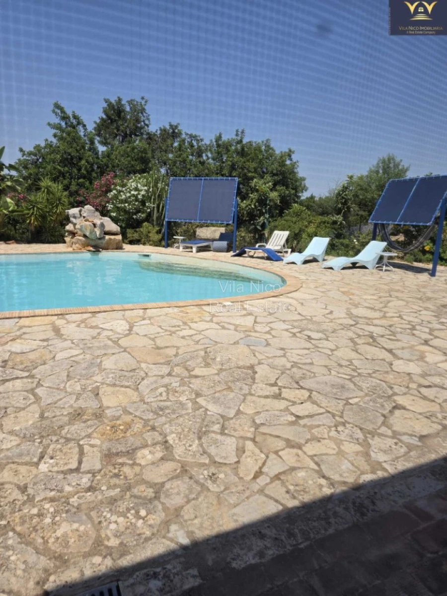 Moradia T9 para Venda em Quelfes Foto 83