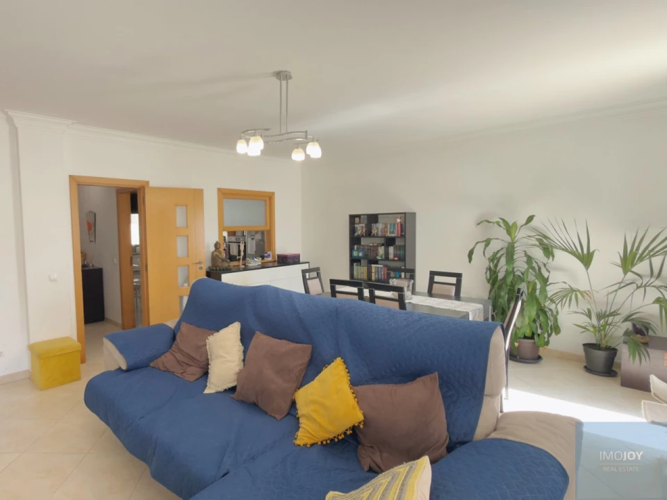 Moradia T3 para Venda em Alvor Foto 4