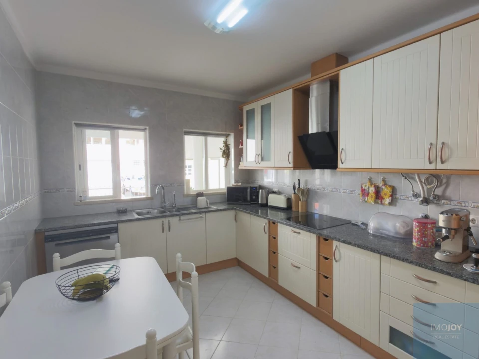 Moradia T3 para Venda em Alvor Foto 10