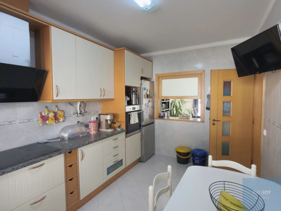Moradia T3 para Venda em Alvor Foto 11