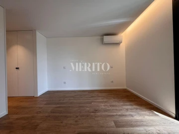 Apartamento T2 para Venda em Caldelas