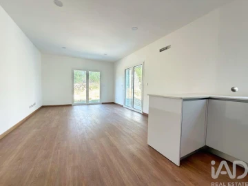 Apartamento T3 para Venda em Monte Real e Carvide