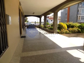Loja para Venda em Vilar de Andorinho