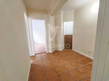 Apartamento T2 para Venda em Algueirão-Mem Martins