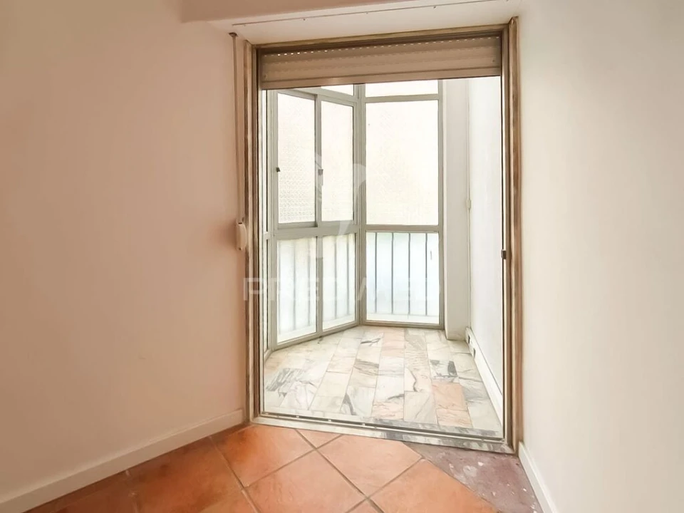 Apartamento T2 para Venda em Algueirão-Mem Martins Foto 19