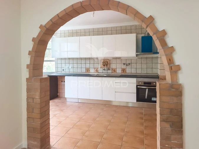 Apartamento T2 para Venda em Algueirão-Mem Martins Foto 3