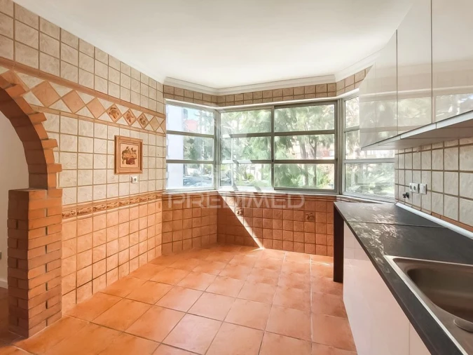 Apartamento T2 para Venda em Algueirão-Mem Martins Foto 6
