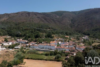 Moradia T3 para Venda em Lousã e Vilarinho