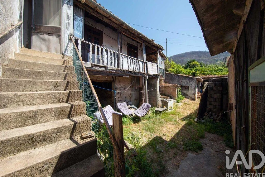 Moradia T3 para Venda em Lousã e Vilarinho Foto 23