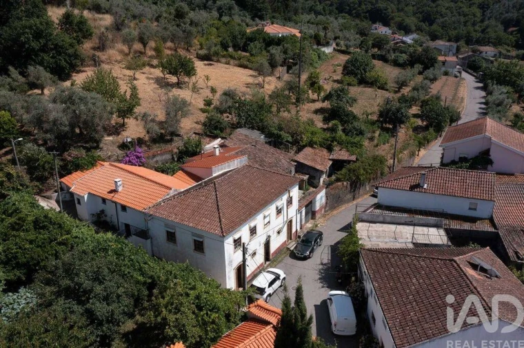 Moradia T3 para Venda em Lousã e Vilarinho Foto 26